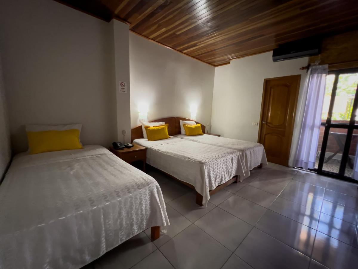 Los Gavilanes Hotel 普卡尔帕 外观 照片