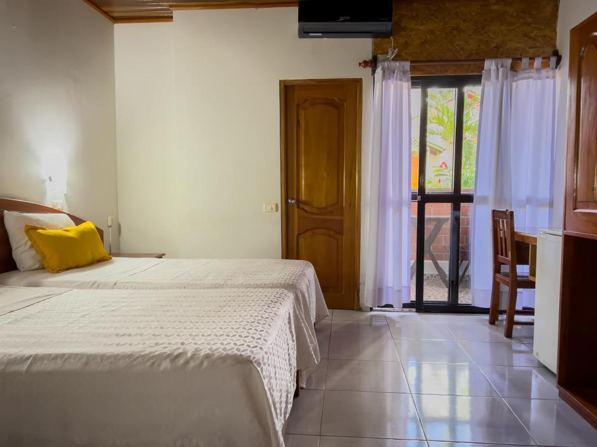 Los Gavilanes Hotel 普卡尔帕 外观 照片