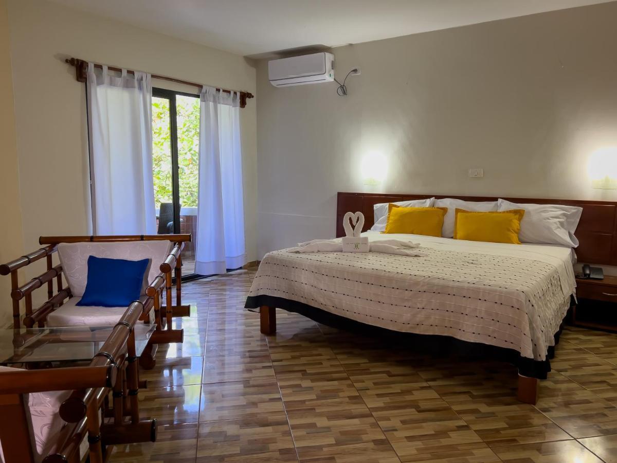 Los Gavilanes Hotel 普卡尔帕 外观 照片
