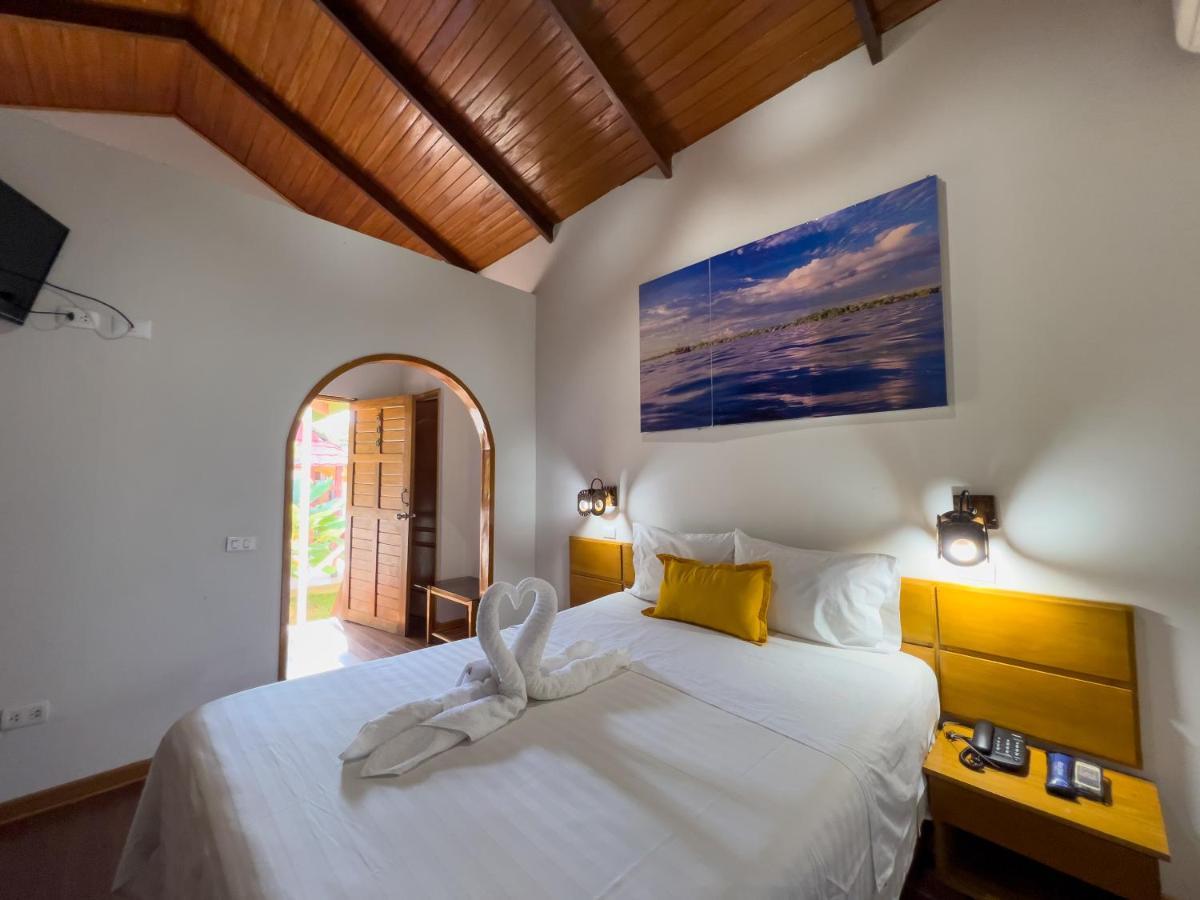 Los Gavilanes Hotel 普卡尔帕 外观 照片